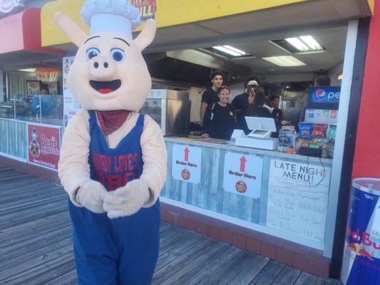 Dancing pig 7th and boardwalk Ocean City NJ