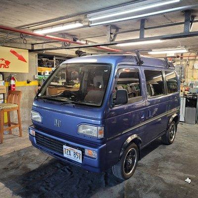 Vortex IR 35 in front with 5 in the back. Starting this van was exciting to see honda engineering non touched from the factory!