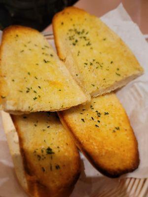 Dinner@La Pizza Rina 10/8/2022.Garlic Bread that came W/our Meals,4 Hubby & I.We know da Waitress,I think she was Sm kine Stressed that eve?