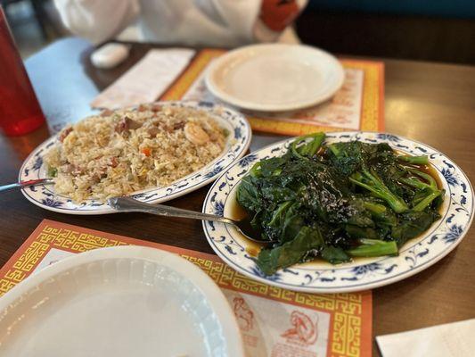 揚州炒飯、蠔油芥蘭