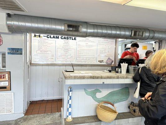 Clam castle and Taco Pacifica have joined together. Check them out