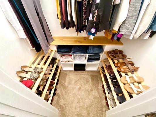 Custom bedroom closet organizer