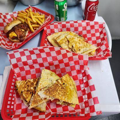 Ohio Quesadilla & Columbus Burger