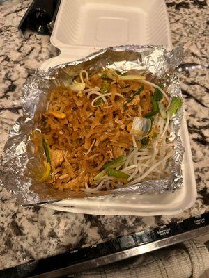 Chicken pad Thai