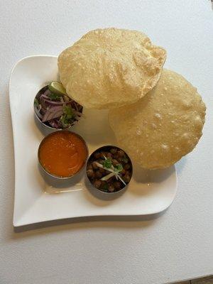 Halwa puri