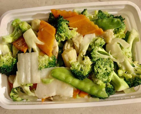 Chinese vegetables in white sauce