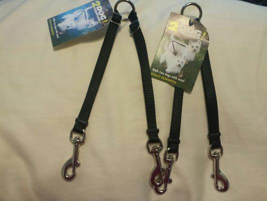 I've been looking for small pet tandem leashes EVERYWHERE. Petzoo to the rescue