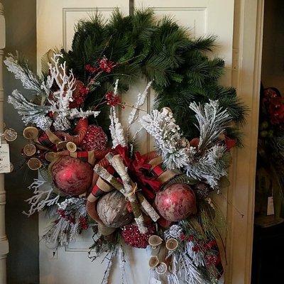 Beautiful wreaths and floral arrangements at Curly Willow!