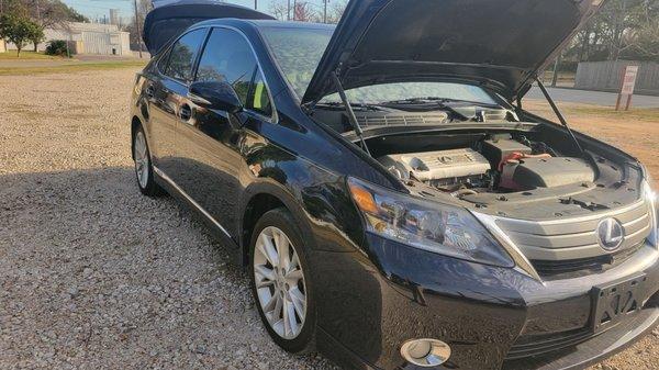 2010 Lexus, refreshed with services from BOGO.