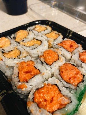 Spicy Salmon (top) and Spicy Tuna (bottom)