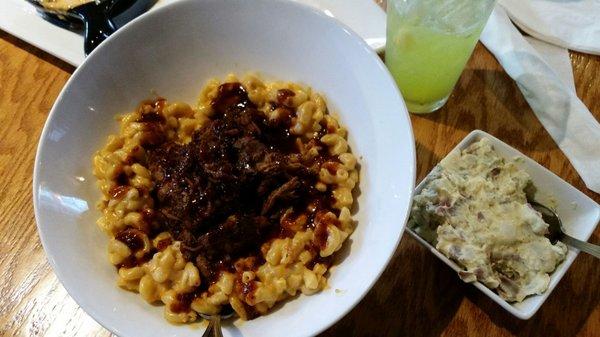 Pulled pork mac and cheese with Memphis style sauce. Delicious!!!!