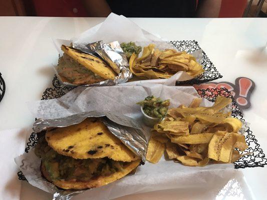 Paisa arepa with plantain chips