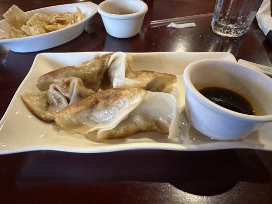 Fried pork dumplings