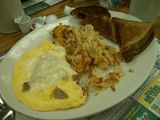 Sausage omelet with wheat toast