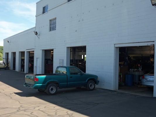 Garage Entrance for our mechanics to work on our customers vehicles