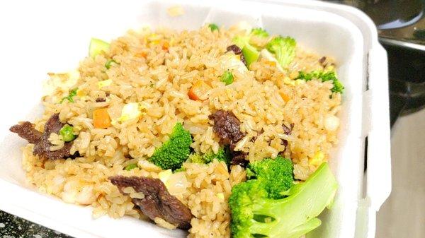 Combo fried rice(no pork,  add broccoli)