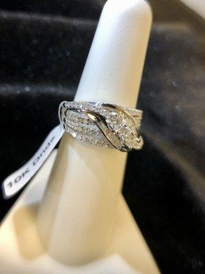 10k White Gold Womens Ring