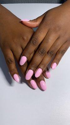 Structured gel manicure