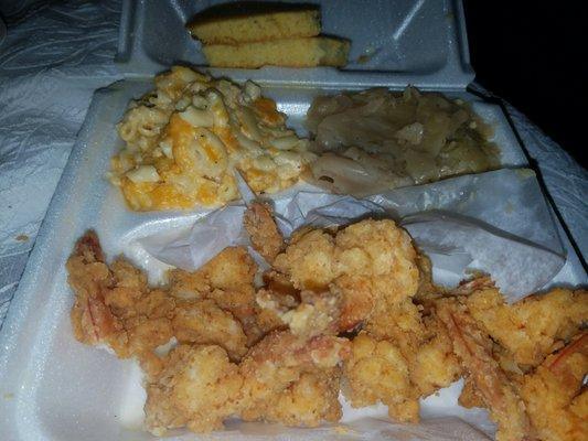 Shrimp Mac n cheese, cabbage, corn bread... Money!!!! Good food, good people!!!