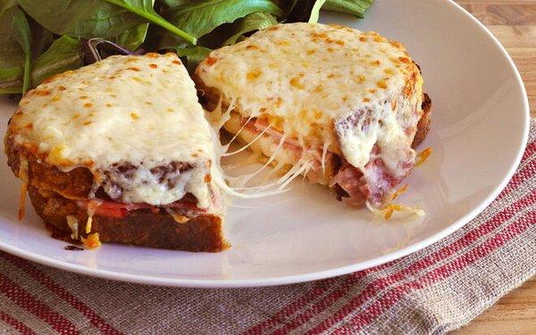 Traditional French street food, The Croque Monsieur