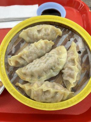 Spicy pork dumplings