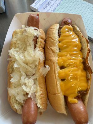 Sabrett natural casing hot dog with the "snap" all my New York/New Jersey transplants demand.