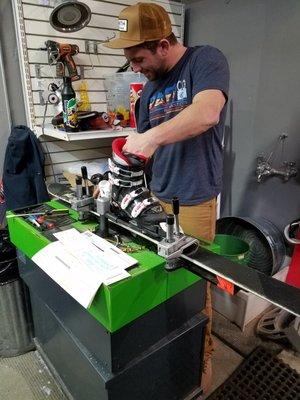 Testing ski bindings with Certified technician