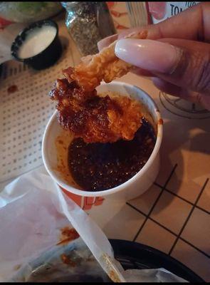 Shrimp dipped in spicy sauce