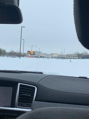 Road condition in Plano,TX during the winter storm