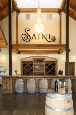 Saini Vineyards Tasting Room in Dry Creek Valley