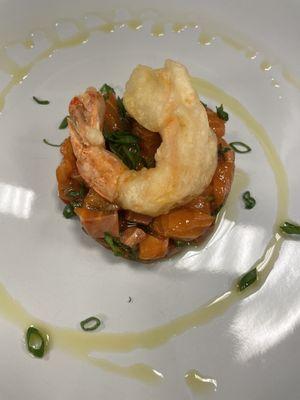 Delicious Salmon Tartare with crispy shrimp!
One of our many new items. Come down and try our new Ala cart menu!