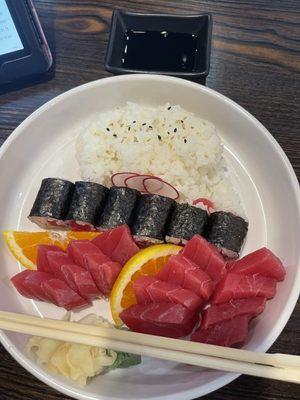 Tuna Don with tuna roll