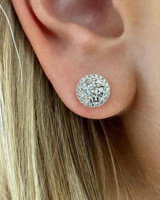 14kt round diamond cluster stud earrings