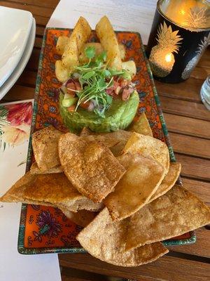 Guac and chips