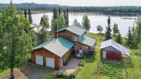 Home on Bishop Lake