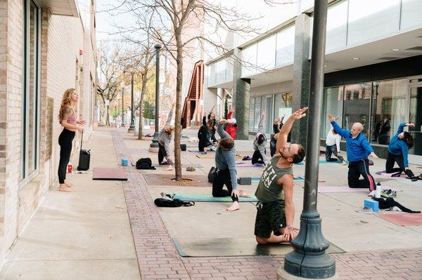 Citizen Yoga