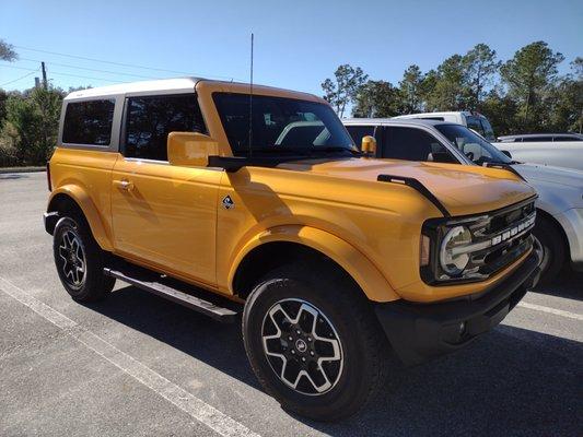 20% Ford bronco