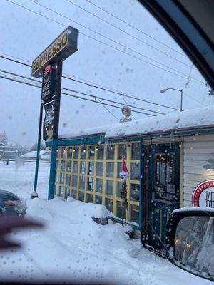 Hours get my coffee before hitting the road.  The best coffee in Anchorage.