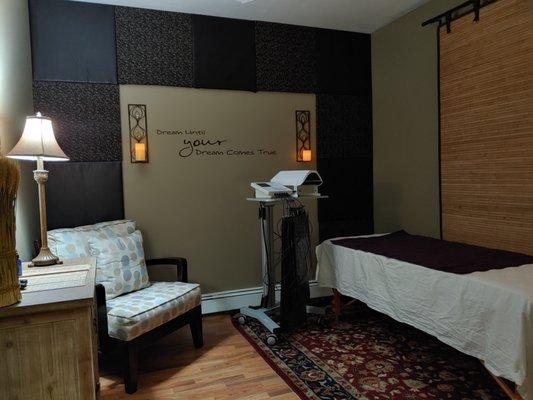 LipoMelt Therapy Room