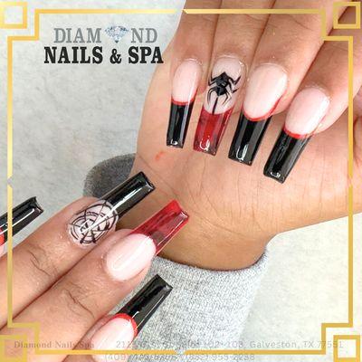 Transform your ideas into stunning nail art with us!