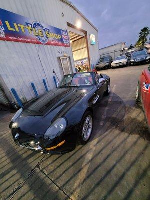 2000 BMW Z8 Still gorgeous after so many years