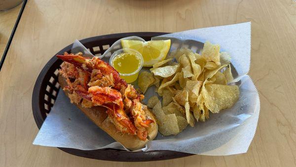 The Connecticut Lobster Roll