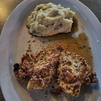 Greek Chicken & Mashed Potatoes