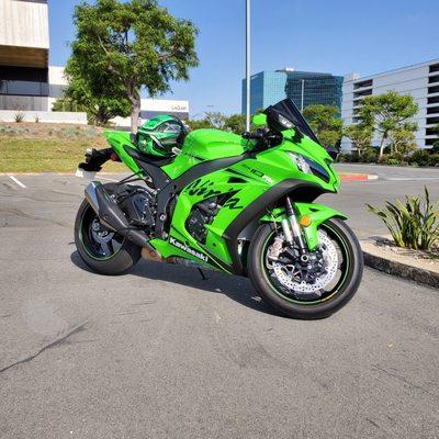 2019 ZX-10 RR.