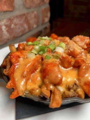 Classic Poutine with buffalo chicken