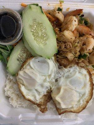 Spicy chicken and shrimp rice plate