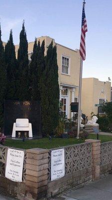 Friends Empty Chair Memorial