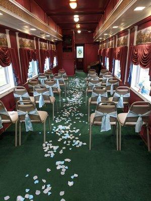 The Louisville & Nashville 1929 Dining Car set for a recent wedding.