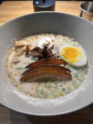 Tonkotsu ramen