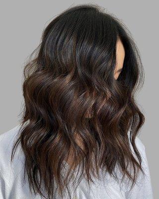 Subtle brown balayage.